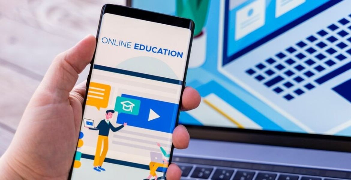 Online Education Trends to Watch in 2023